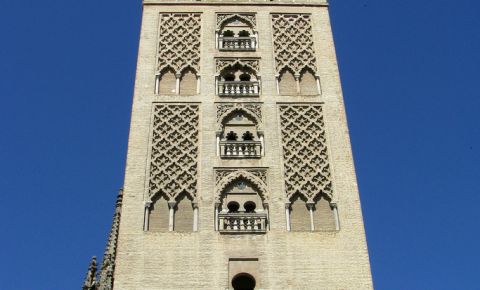 Turnul Giralda din Sevilia